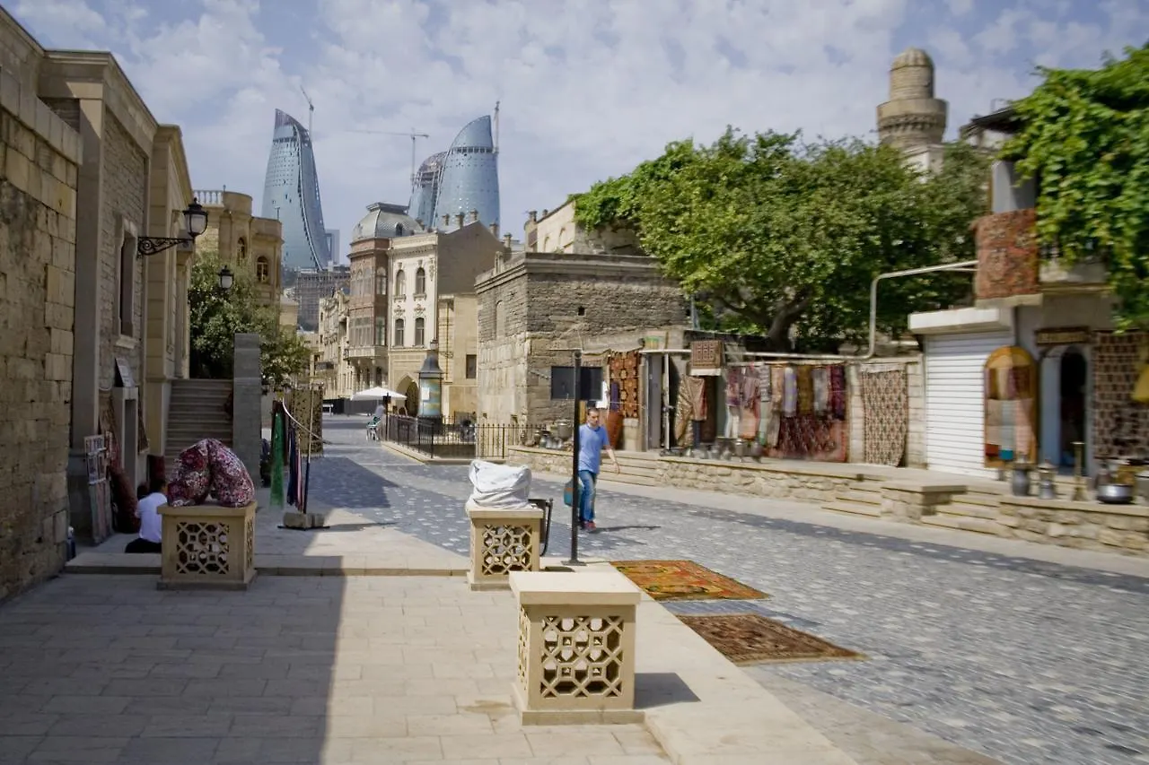 فندق دينيز إن البوتيكي باكو