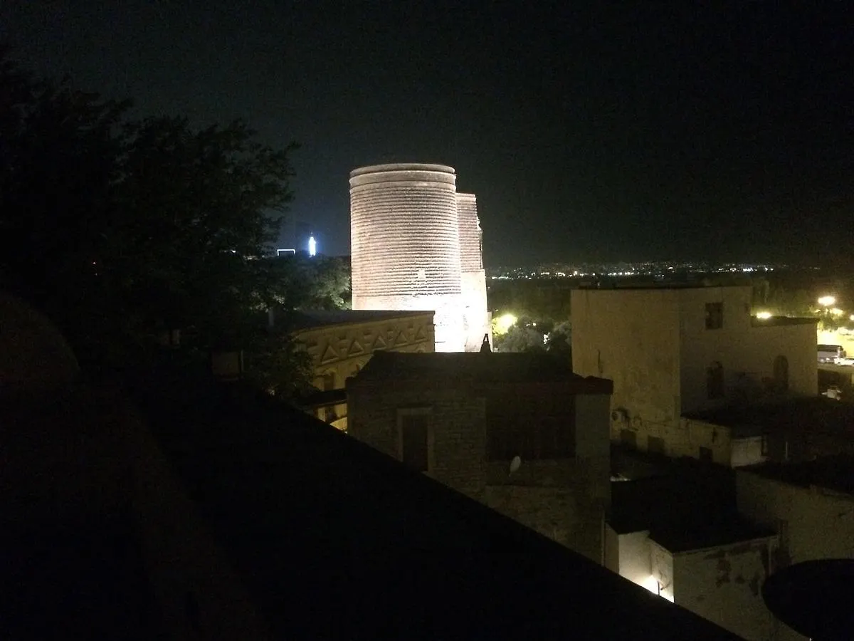 فندق دينيز إن البوتيكي باكو